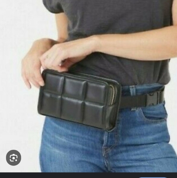 Amanda uprichard quilted belt bag crossbody - Picture 2 of 10